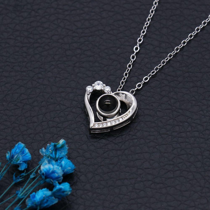 Gepersonaliseerde Projectie Hart Ketting met Foto Erin in Steen - Remigifts